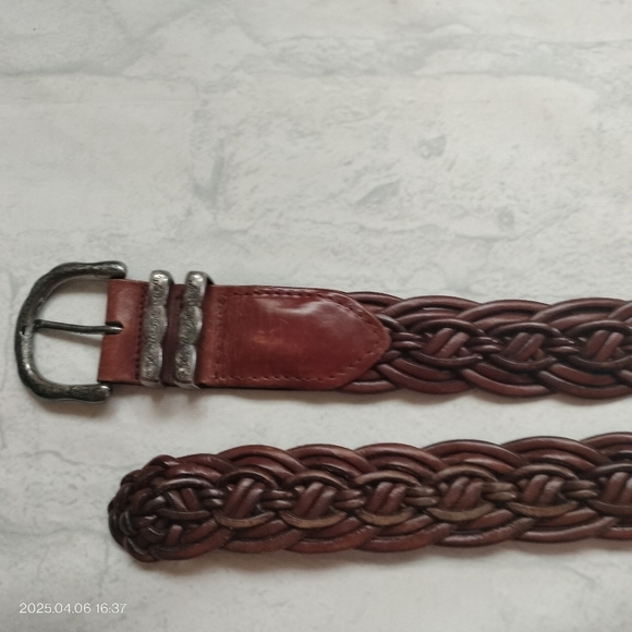 Talbot's Women Brown Genuine Leather Braided Belt Sz Small Silver D Buckle - Picture 2 of 10
